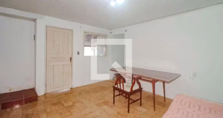 Casa para aluguel - são sebastião, 1 quarto,  50 m² - porto alegre