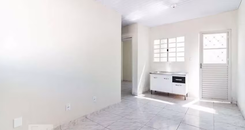 Casa / sobrado em condomínio para aluguel - camaquã, 2 quartos,  72 m² - porto alegre