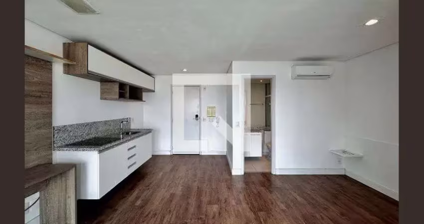 Kitnet / Stúdio para alugar na Rua Viaza, Campo Belo, São Paulo