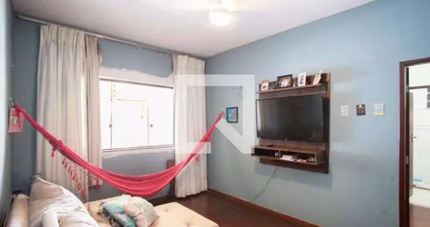 Casa para aluguel - santa mônica, 3 quartos,  230 m² - belo horizonte
