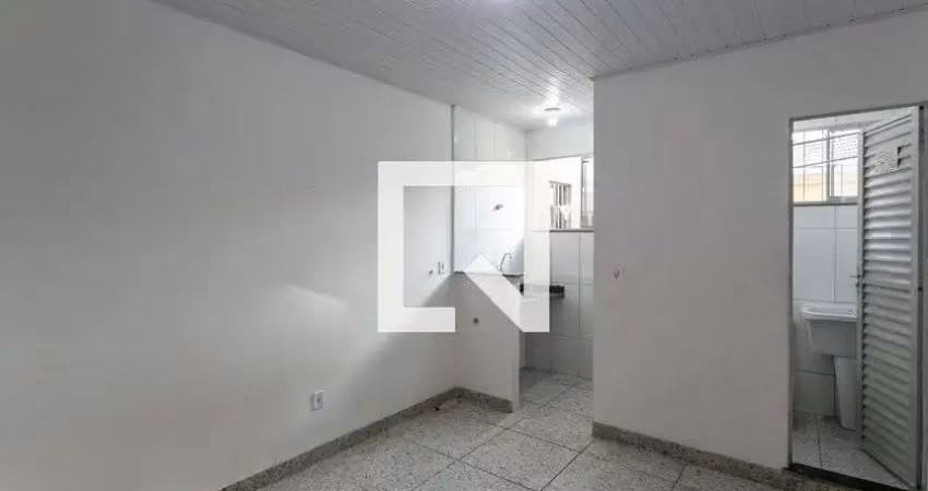 Kitnet / stúdio para aluguel - planalto, 1 quarto,  30 m² - belo horizonte