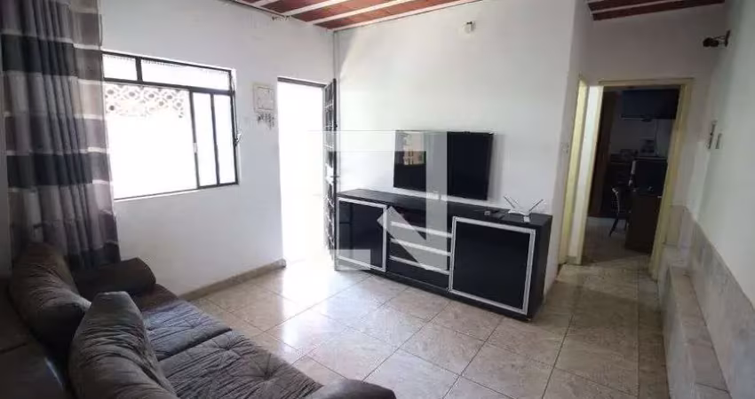Casa para aluguel - milionários, 1 quarto,  90 m² - belo horizonte