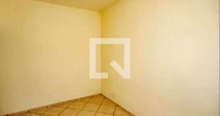 Casa para aluguel - letícia, 2 quartos,  65 m² - belo horizonte