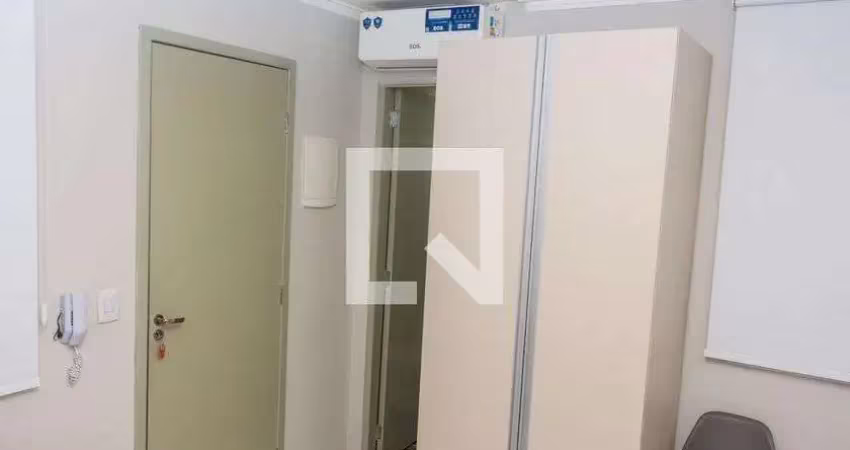 Kitnet / stúdio para aluguel - socorro, 1 quarto,  15 m² - são paulo