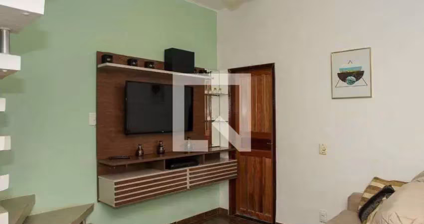 Casa para aluguel - cascadura, 2 quartos,  130 m² - rio de janeiro