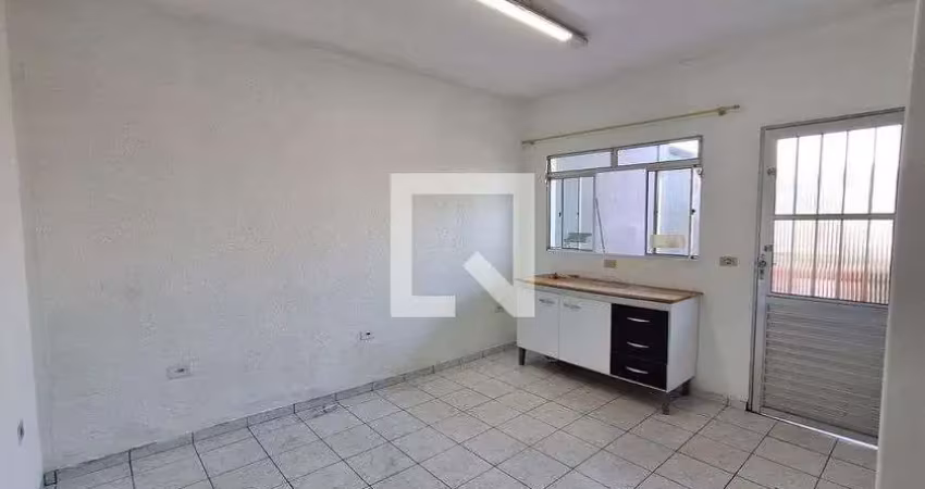 Casa para aluguel - vila nogueira, 1 quarto,  37 m² - diadema