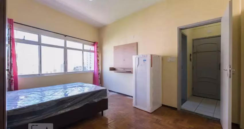 Kitnet / stúdio para aluguel - liberdade, 1 quarto,  30 m² - são paulo