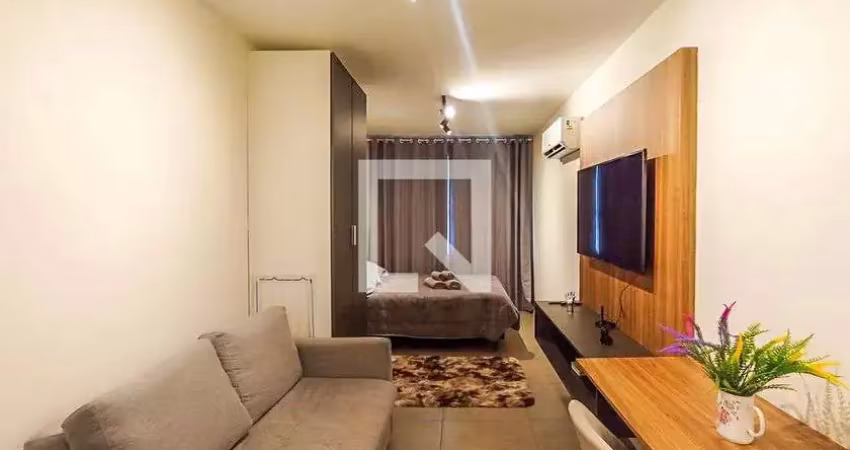 Kitnet / stúdio para aluguel - centro histórico, 1 quarto,  30 m² - porto alegre