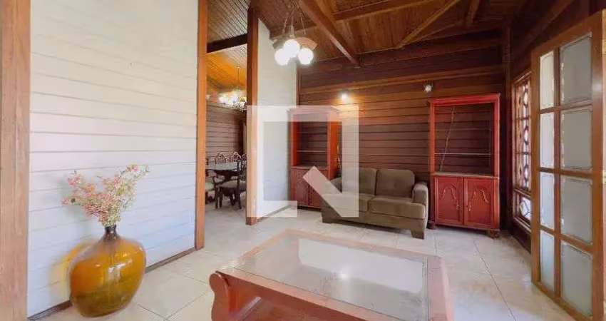 Casa para aluguel - jardim dindinha, 3 quartos,  250 m² - jacareí