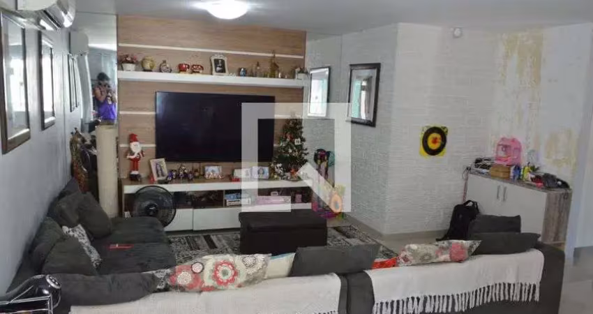 Casa / sobrado em condomínio para aluguel - freguesia , 3 quartos,  150 m² - rio de janeiro