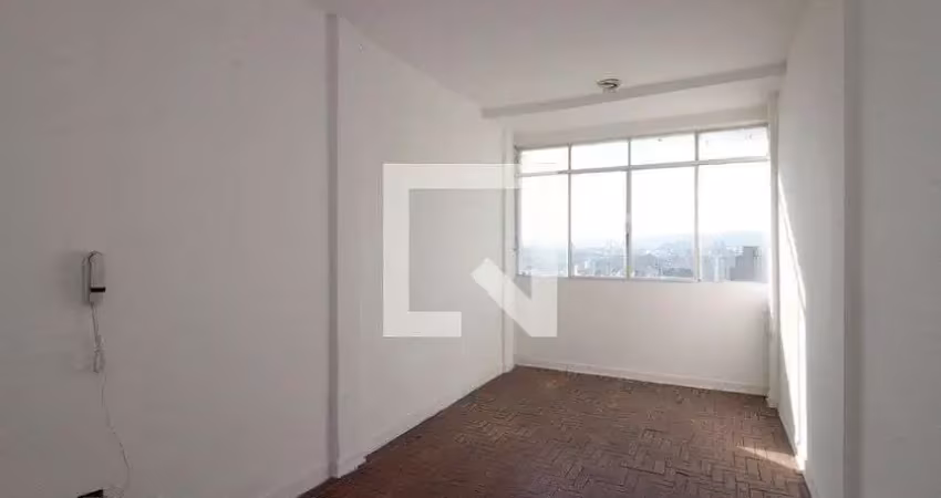 Kitnet / Stúdio para alugar na Largo General Osório, Centro, São Paulo