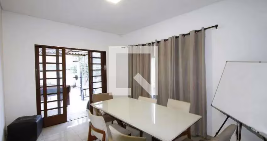 Casa para aluguel - caiçaras, 2 quartos,  115 m² - belo horizonte