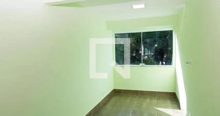 Apartamento com 1 quarto para alugar na Rua Mantiqueira, Centro, Diadema
