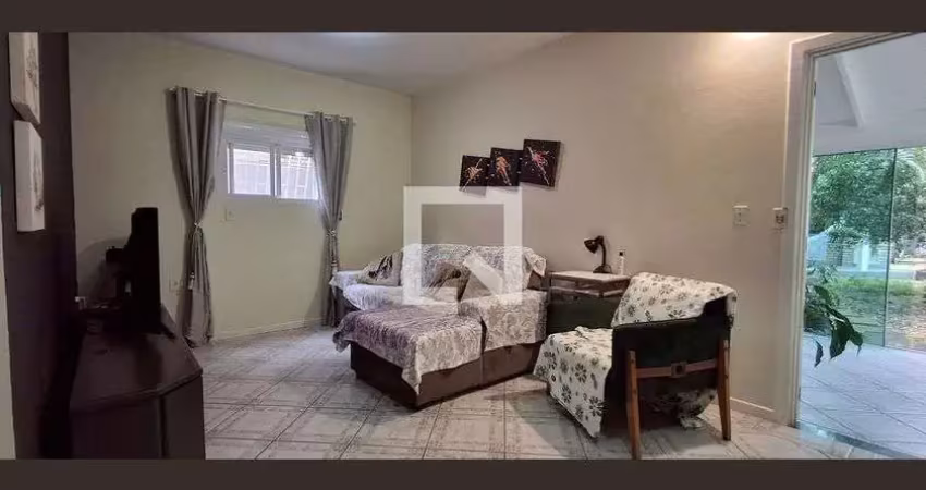 Casa para aluguel - morro das pedras, 3 quartos,  231 m² - florianópolis