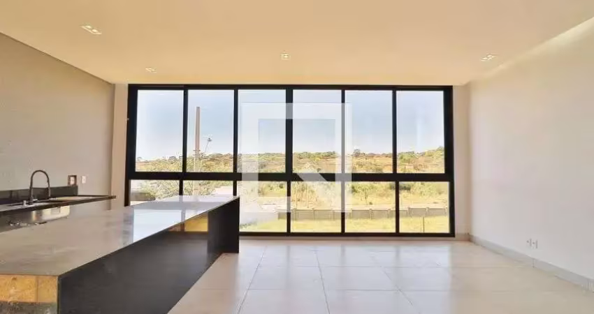 Casa / sobrado em condomínio para aluguel - centro, 3 quartos,  182 m² - uberlândia