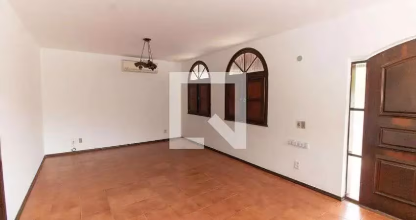 Casa para aluguel - piratininga, 4 quartos,  190 m² - niterói