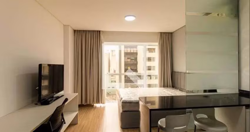 Apartamento para aluguel - centro, 2 quartos,  31 m² - curitiba