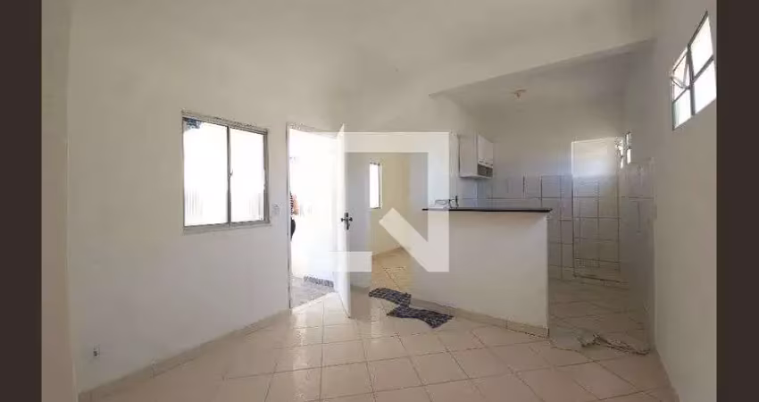 Casa para aluguel - boca do rio, 2 quartos,  43 m² - salvador