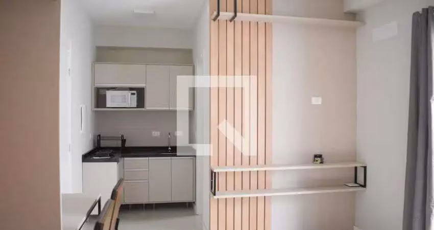 Kitnet / stúdio para aluguel - centro, 1 quarto,  23 m² - curitiba