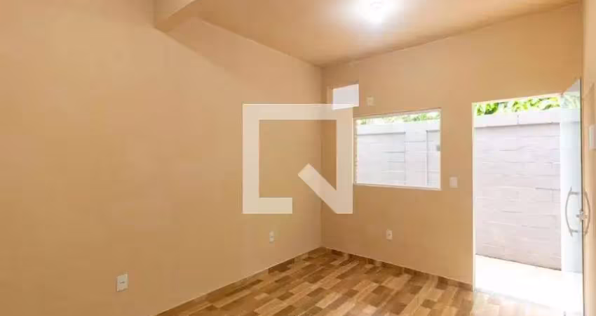 Casa para aluguel - campo grande, 1 quarto,  40 m² - rio de janeiro