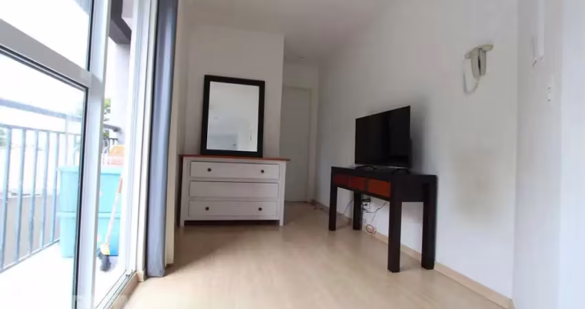Apartamento com 1 quarto para alugar na Avenida Presidente Wenceslau Braz, Fanny, Curitiba