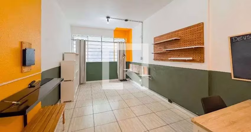 Kitnet / stúdio para aluguel - liberdade, 1 quarto,  29 m² - são paulo