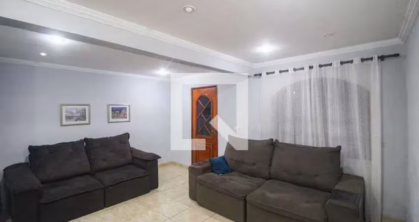 Casa com 4 quartos para alugar na Rua Erick, Piam, Belford Roxo