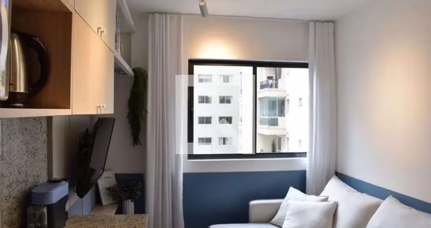 Kitnet / stúdio para aluguel - centro, 1 quarto,  28 m² - curitiba