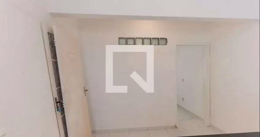 Casa para aluguel - centro, 1 quarto,  28 m² - campinas
