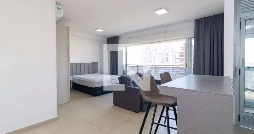 Apartamento para alugar na Rua Luís Correia de Melo, Chácara Santo Antônio, São Paulo
