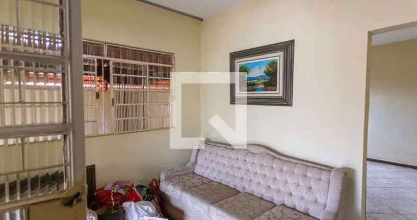 Casa para aluguel - santa tereza, 3 quartos,  600 m² - belo horizonte