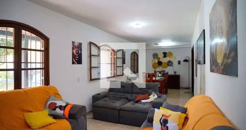 Casa para aluguel - serra grande, 3 quartos,  450 m² - niterói
