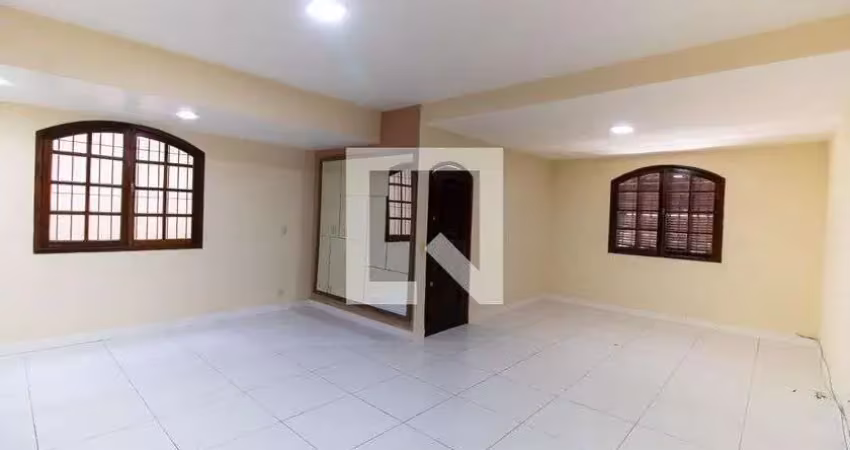 Casa para aluguel - piratininga, 3 quartos,  402 m² - niterói