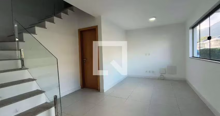 Casa / sobrado em condomínio para aluguel - vargem grande, 4 quartos,  136 m² - rio de janeiro