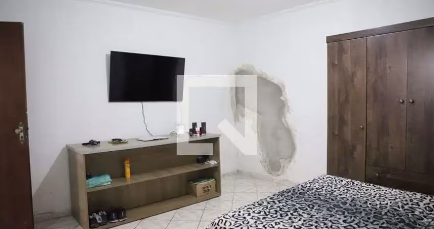 Casa para aluguel - vila figueiran, 1 quarto,  44 m² - suzano