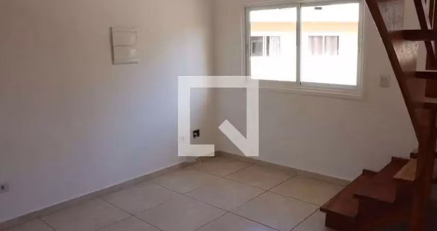 Casa / sobrado em condomínio para aluguel - jardim rio das pedras, 2 quartos,  80 m² - cotia