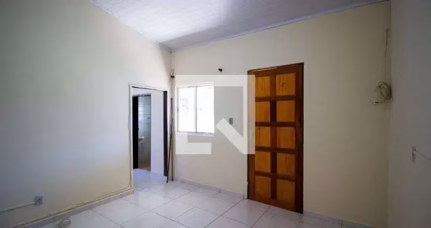 Casa para aluguel - jardim simus, 1 quarto,  35 m² - sorocaba