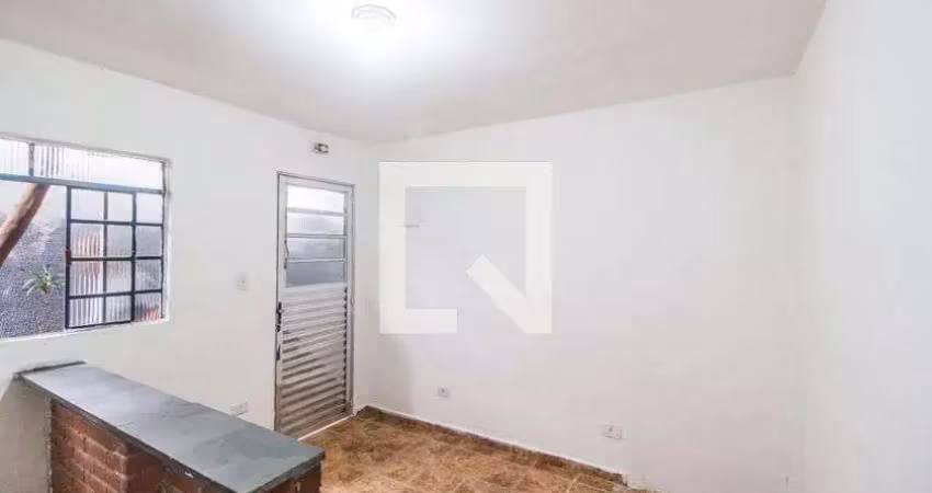 Kitnet / stúdio para aluguel - vila merces, 1 quarto,  20 m² - carapicuíba