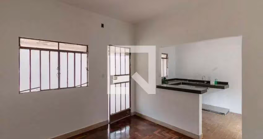 Casa para aluguel - milionários, 1 quarto,  75 m² - belo horizonte