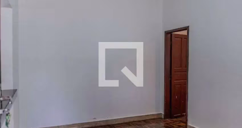Casa para aluguel - milionários, 1 quarto,  75 m² - belo horizonte