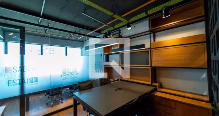 Kitnet / stúdio para aluguel - alphaville, 1 quarto,  42 m² - barueri