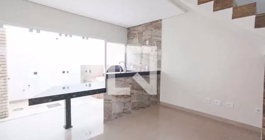 Casa para aluguel - novo mundo, 3 quartos,  112 m² - uberlândia