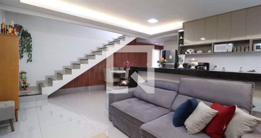 Cobertura para aluguel - segismundo pereira, 2 quartos,  279 m² - uberlândia