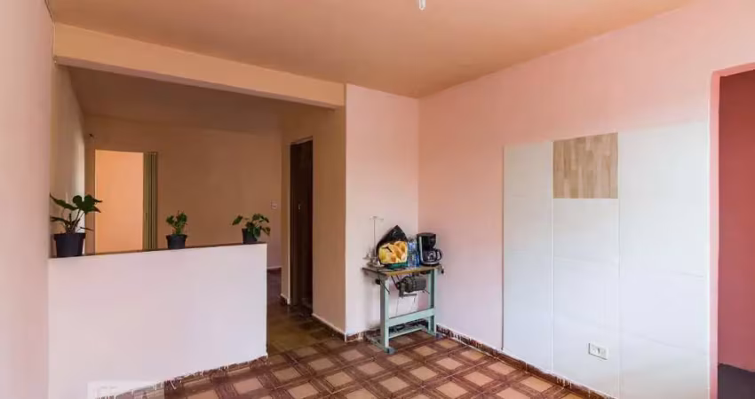 Casa com 2 quartos para alugar na Rua Antônio Estigarribia, Casa Verde, São Paulo