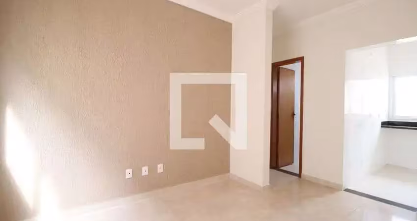 Apartamento para aluguel - granada, 2 quartos,  50 m² - uberlândia