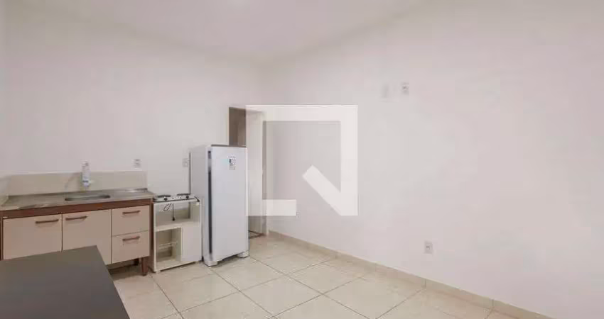 Kitnet / stúdio para aluguel - centro, 1 quarto,  20 m² - taubaté