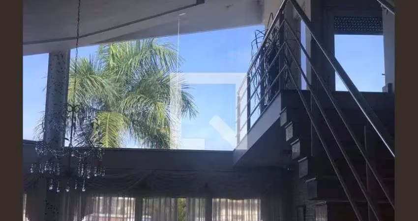 Casa / sobrado em condomínio para aluguel - esplanada independência, 3 quartos,  380 m² - taubaté