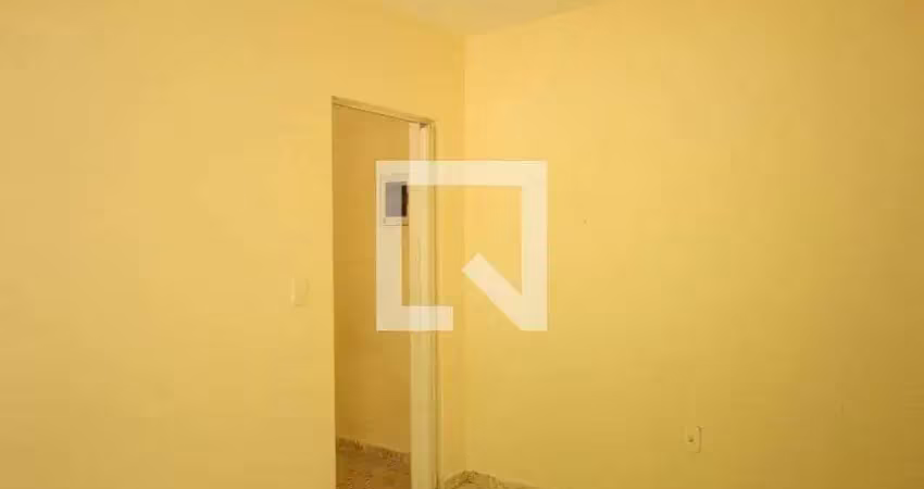 Casa com 1 quarto para alugar na Rua Praia das Torres, Itaquera, São Paulo
