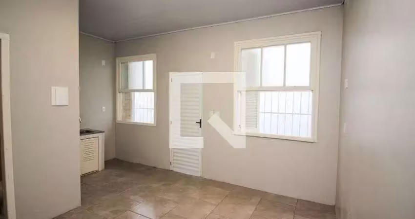 Casa / sobrado em condomínio para aluguel - azenha, 1 quarto,  18 m² - porto alegre