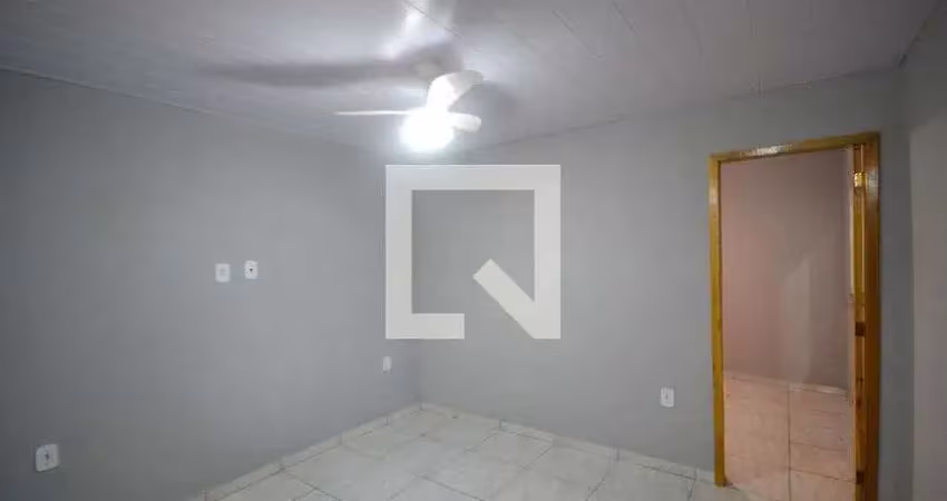 Casa para aluguel - areia branca, 1 quarto,  45 m² - belford roxo